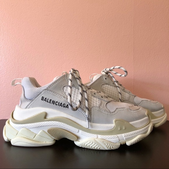 Balenciaga Shoes - Balenciaga Triple S Women Sneaker